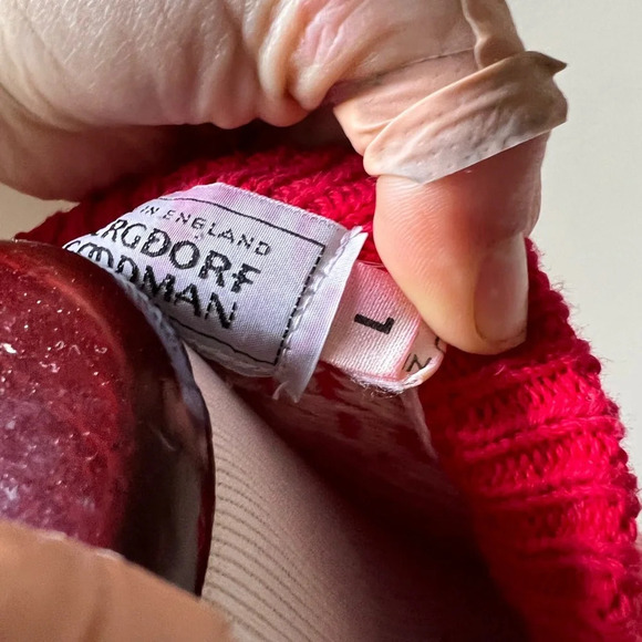 Vintage Bergdorf Goodman Red Sweater, size Large - Picture 4 of 5